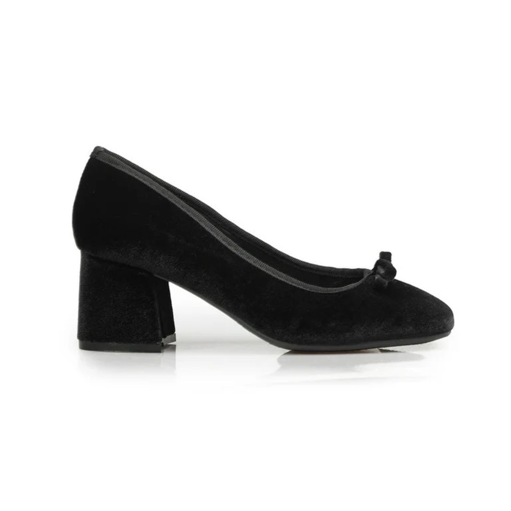 TOP Moda Black Velvet Block Heel Pumps with Bow